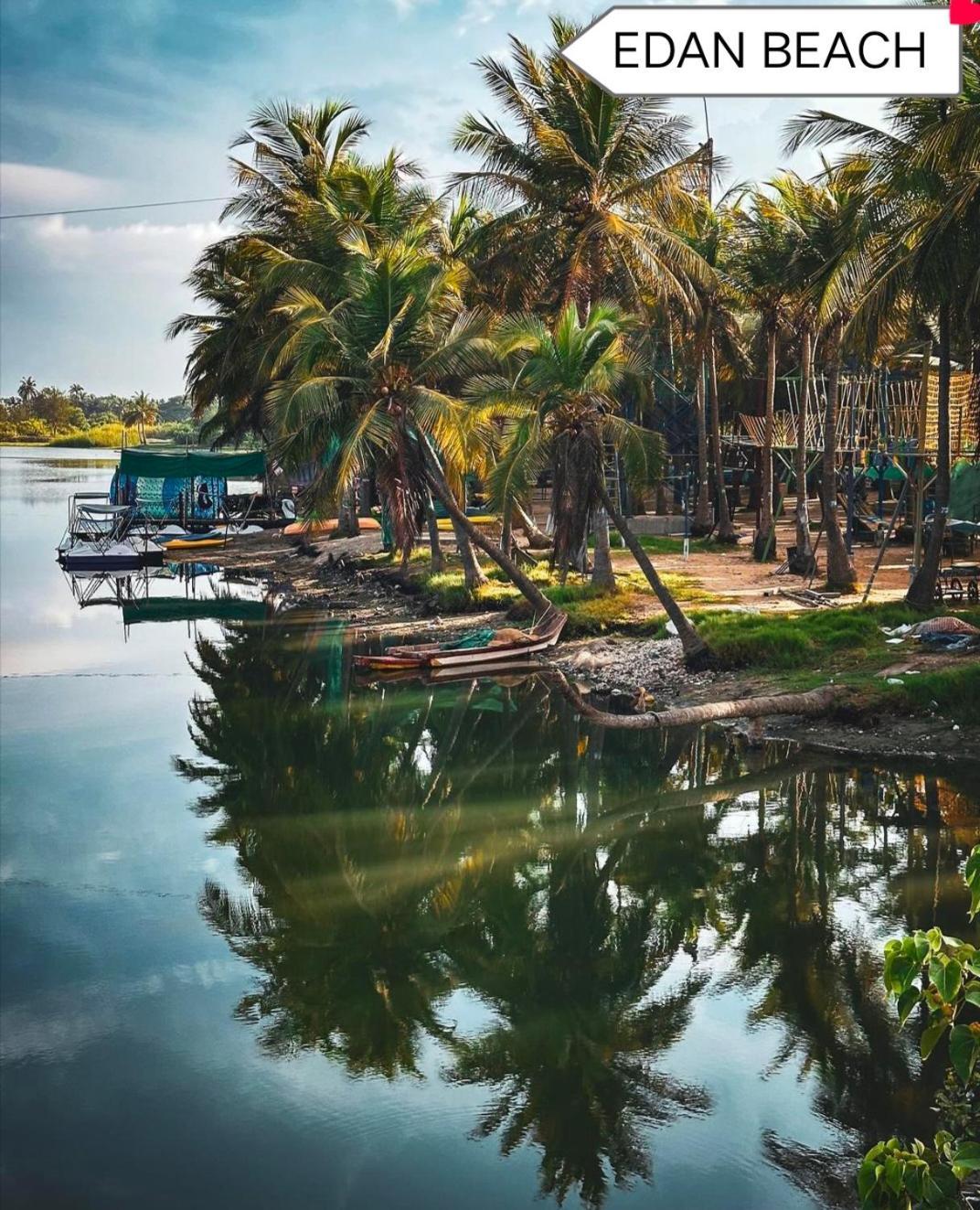 Serenity Sands Beach Resort Pondicherry Exteriör bild